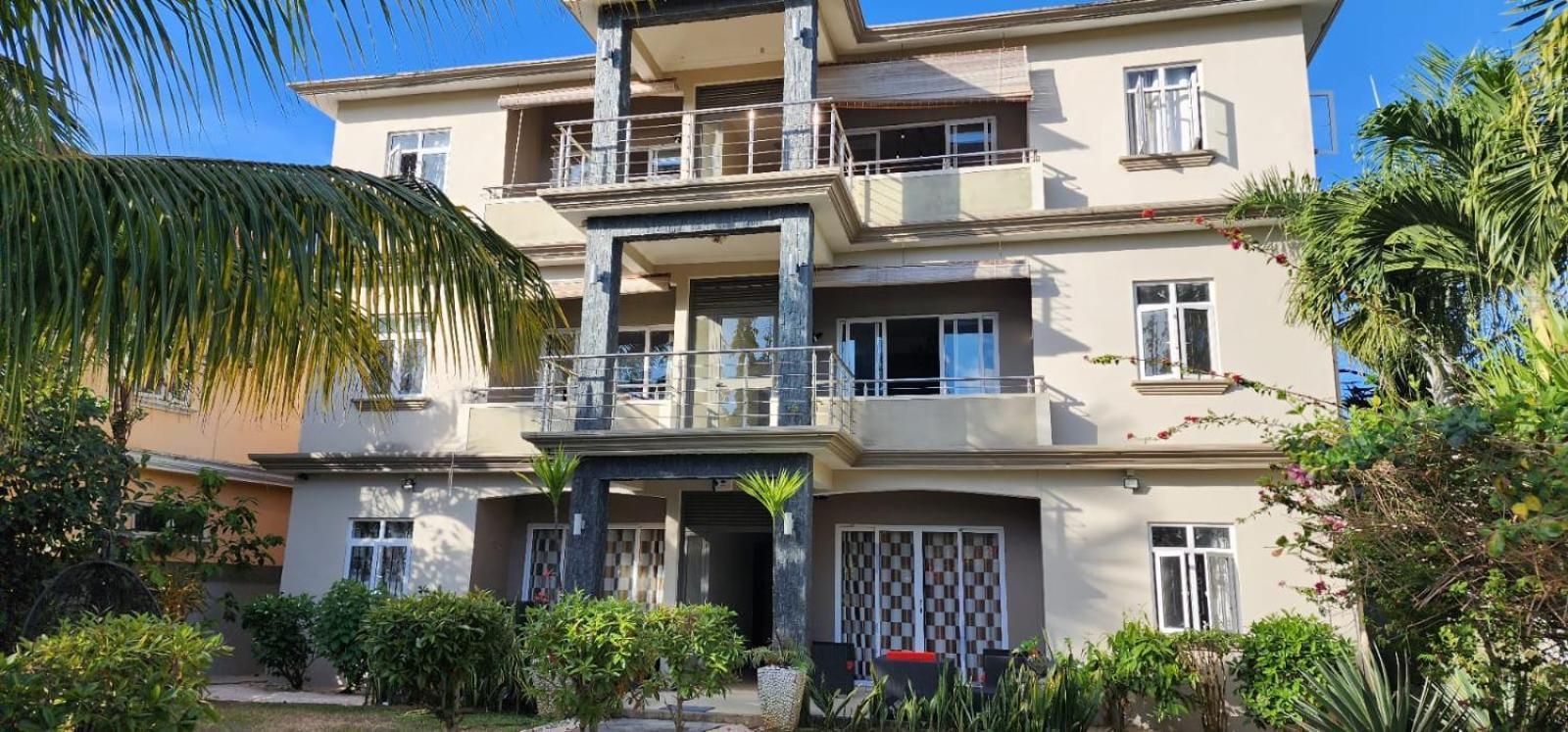 גראנדה באיה Number 9, 2Nd Floor,Pebble Bay Appartments מראה חיצוני תמונה