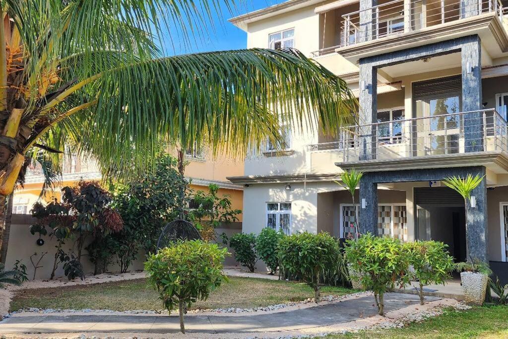 גראנדה באיה Number 9, 2Nd Floor,Pebble Bay Appartments מראה חיצוני תמונה