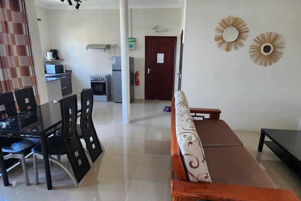 גראנדה באיה Number 9, 2Nd Floor,Pebble Bay Appartments מראה חיצוני תמונה